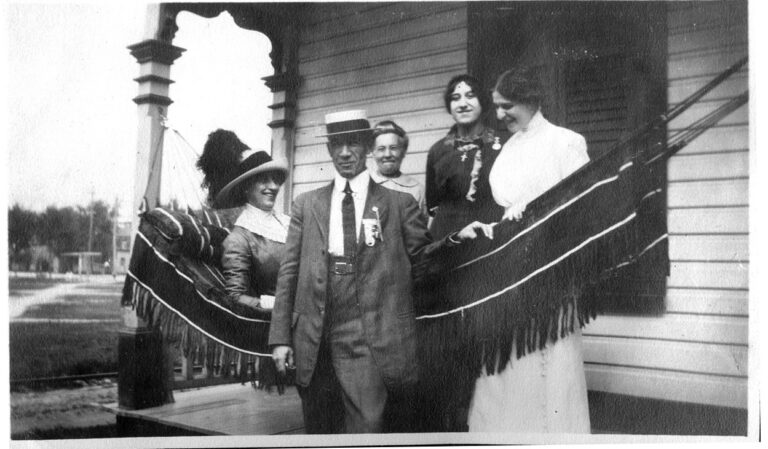 Beating summer heat in 1920s Lowertown